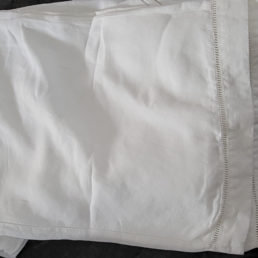 White wide leg linen pants